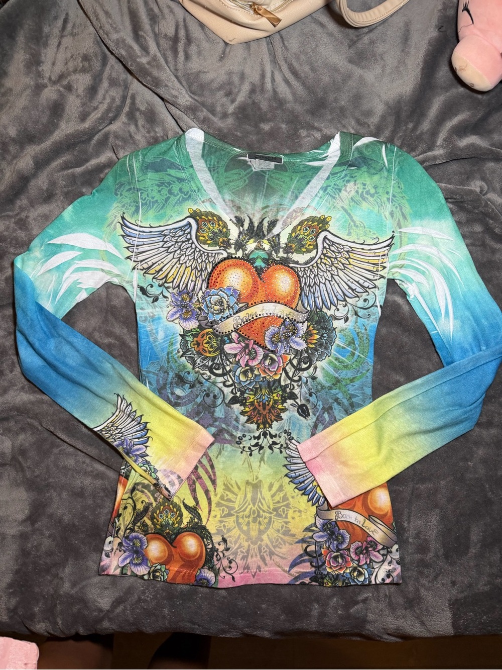 Gradient Winged Heart Graphic Long-Sleeve Tee - Multicolor